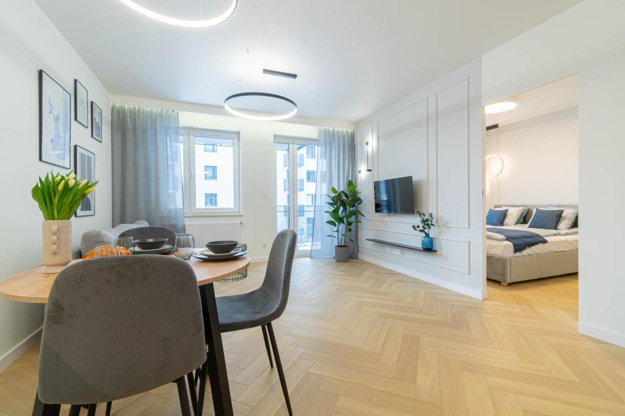 Blue Apartment Ceglana - Free Parking - Self Check-In Katowice Exterior photo